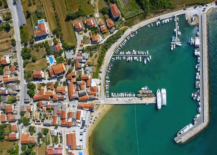 Lavanda With Three Bedrooms - Ta Leut Agency * Privlaka (Zadar)