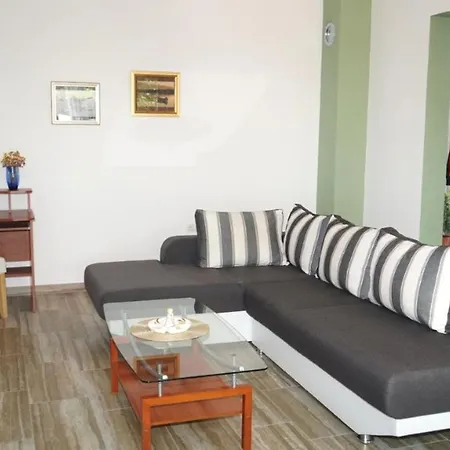 Lavanda With Three Bedrooms - Ta Leut Agency Apartment